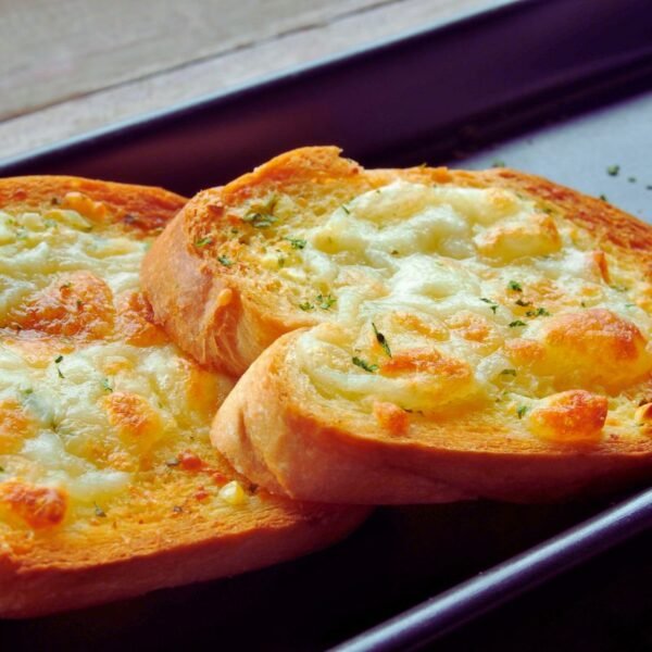 Garlic Bread with Mozzarella Cheese