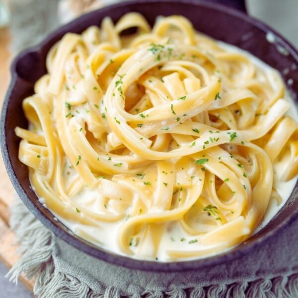 Alfredo Sauce Pasta