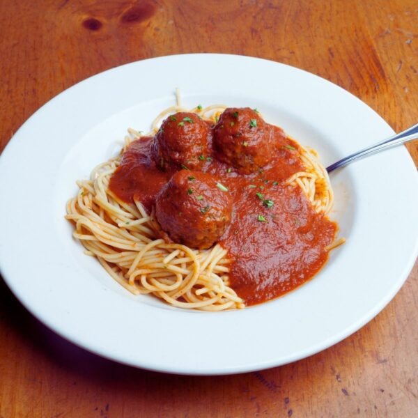 Kid's Spaghetti with Meatballs (NO Fries)