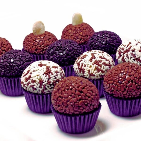 Nuttapoles (3)